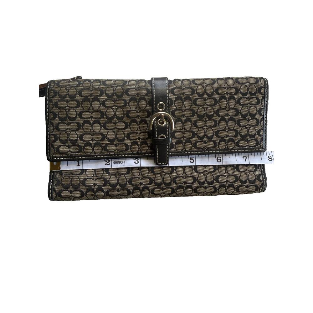 100% authentic Coach Long Wallet Signature Pattern Black Mint (USED)